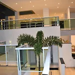 Apartamento em Ubatuba - Praia Grande com Wifi gratuito, rede de proteção e todo conforto que você merece